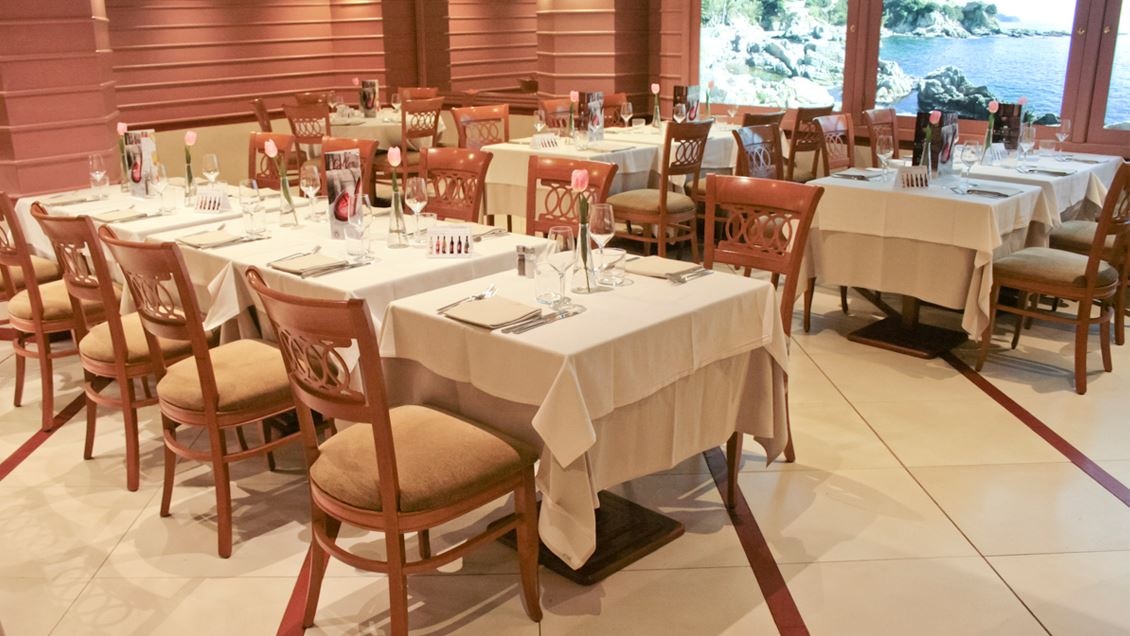 restaurants-restaurant