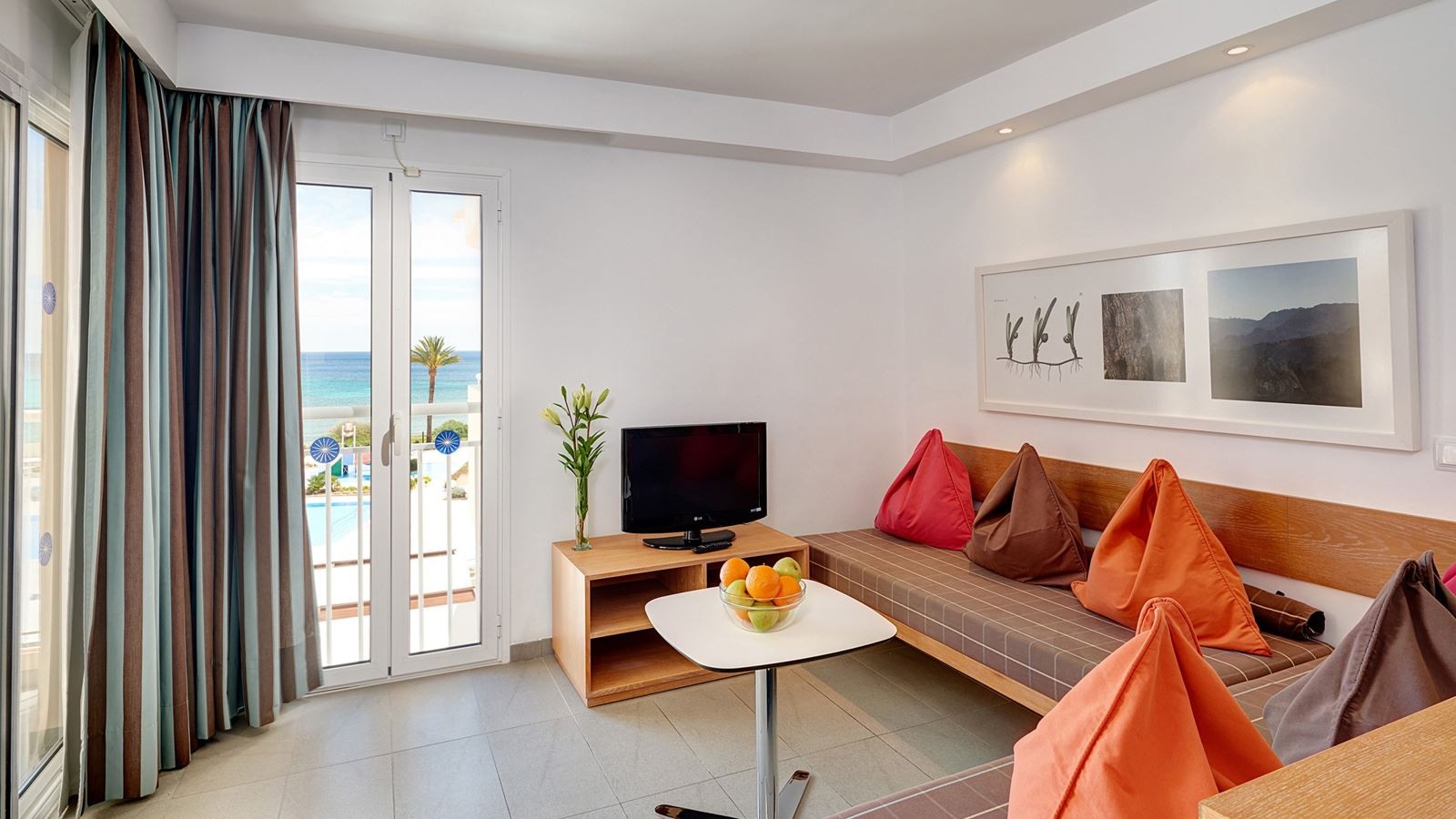 rooms-1-bedroom-apartment