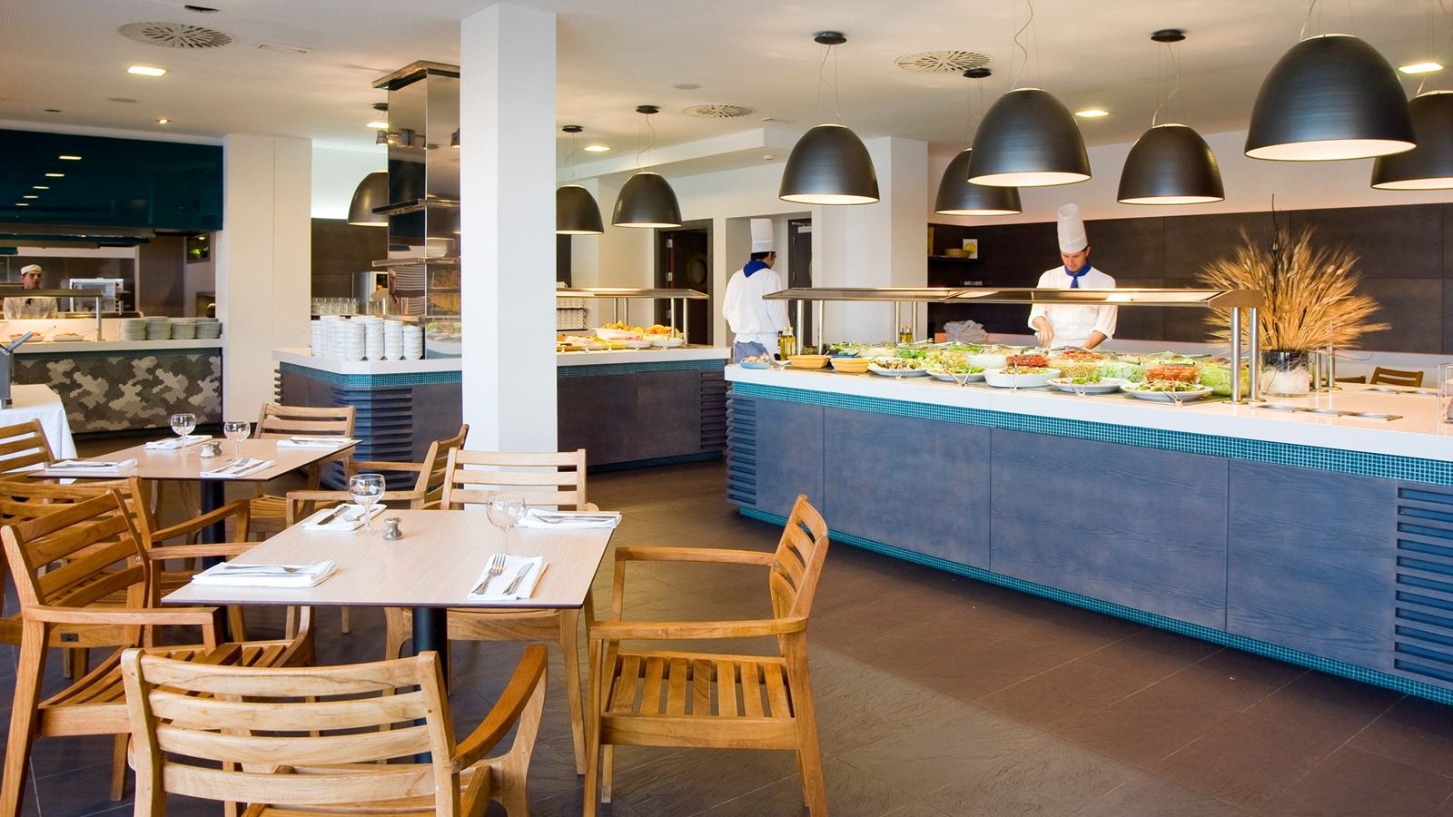 restaurants-buffet-restaurant