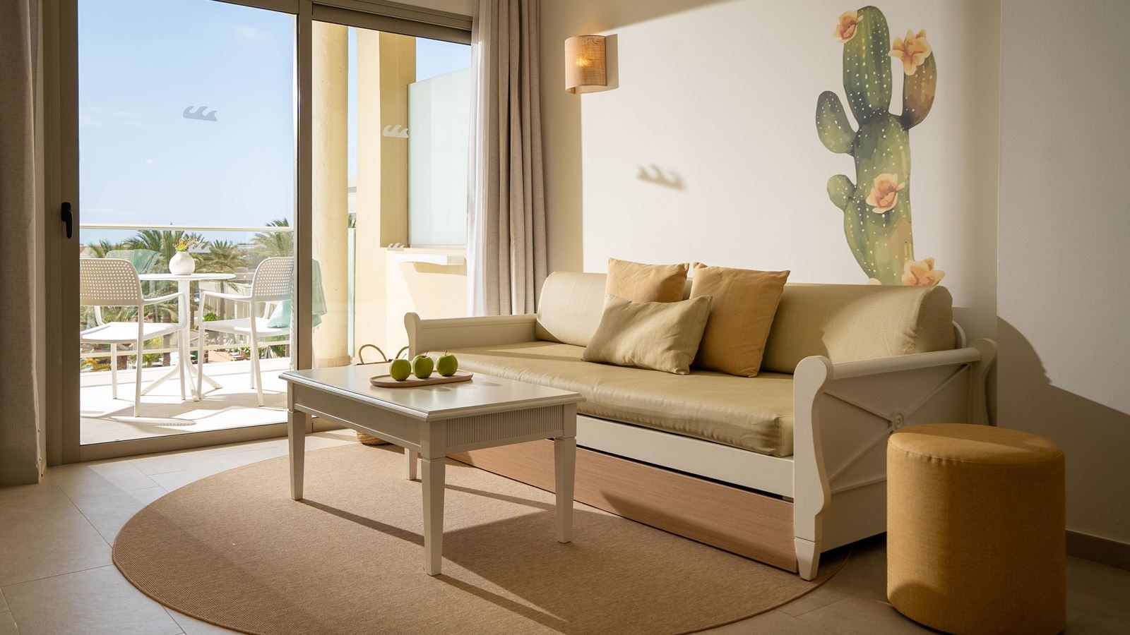 rooms-suite-side-sea-view-balcony-or-terrace