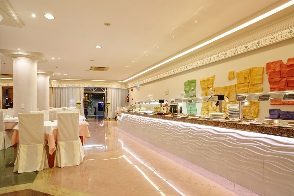 restaurants-restaurants