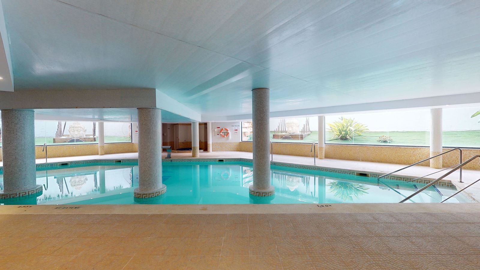 pools-indoor-pool