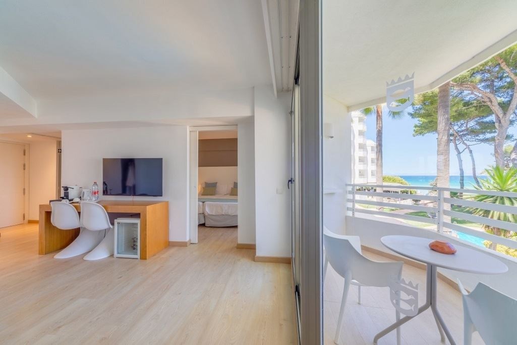 rooms-suite-side-sea-view