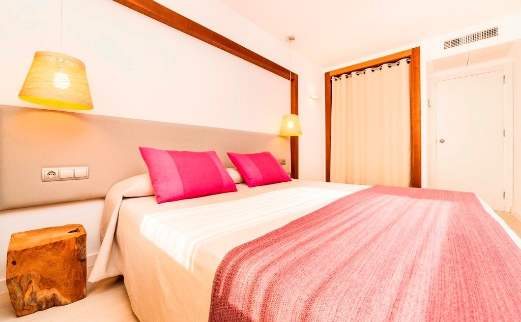 rooms-fa--family-suite