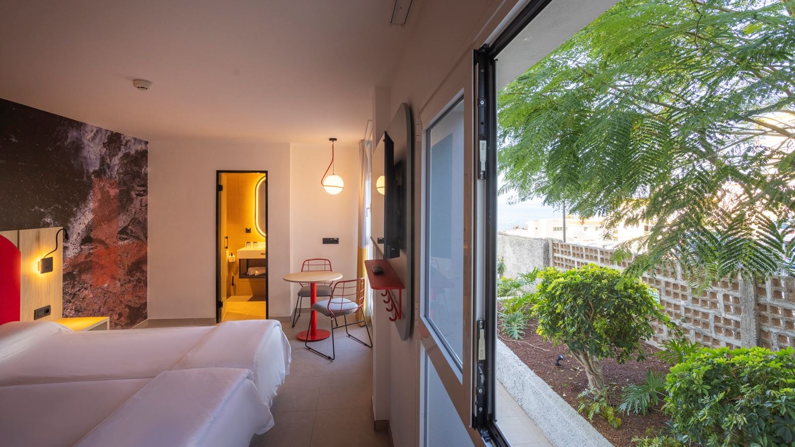 rooms-the-flow-double-room