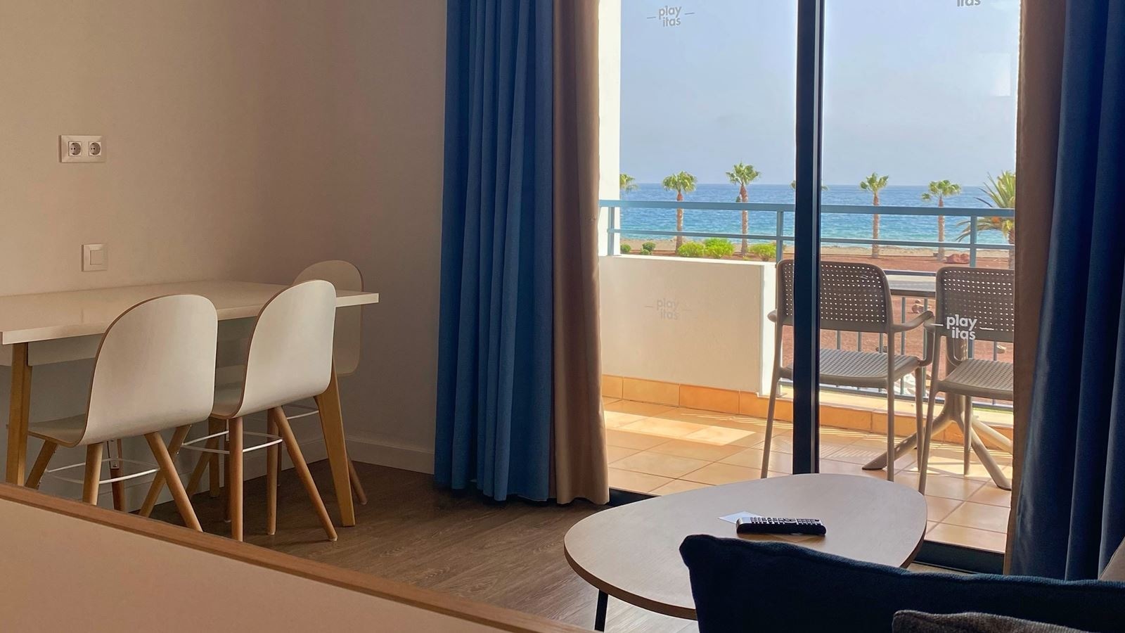 rooms-studio-garden-view