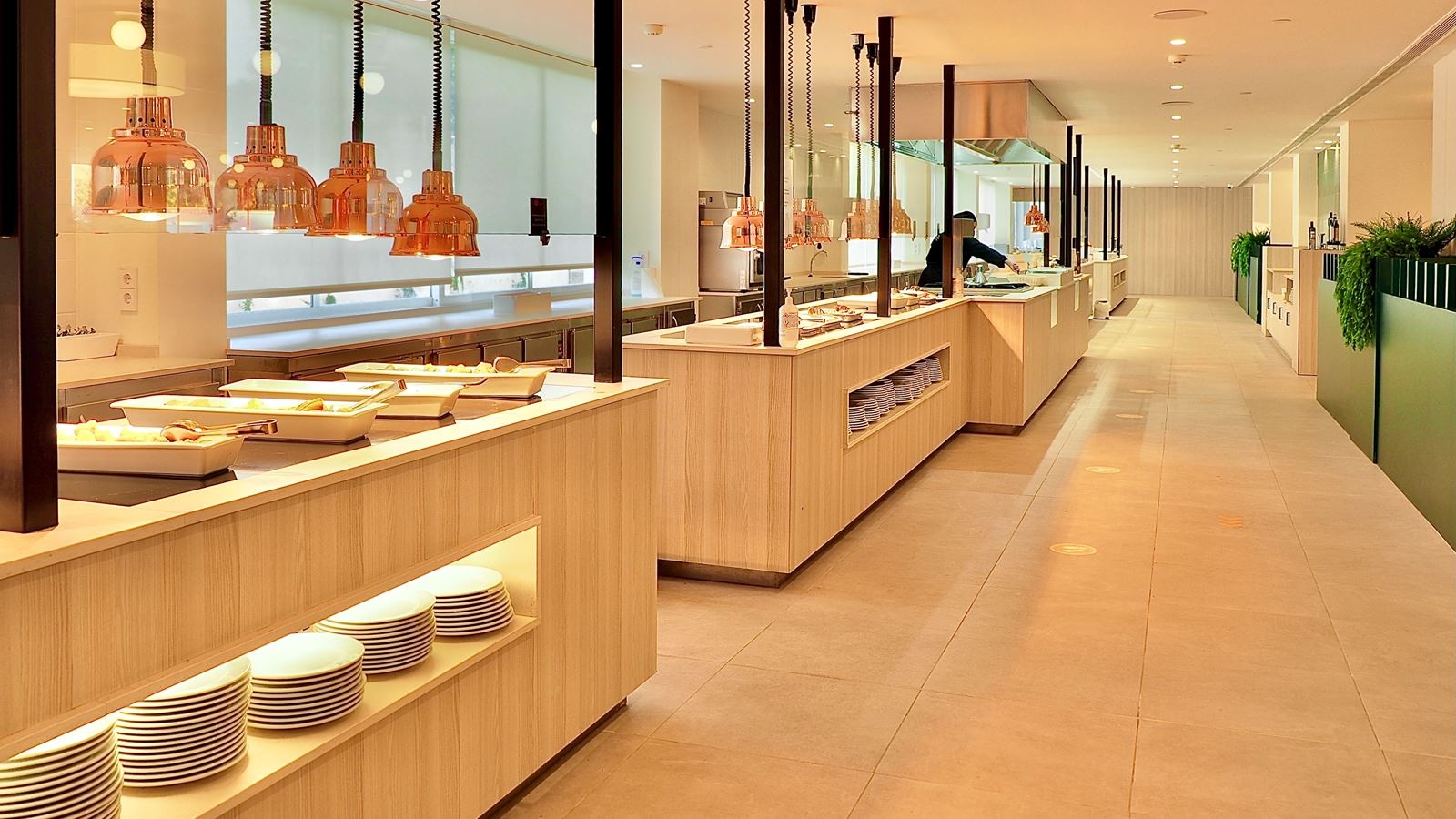 restaurants-restaurant