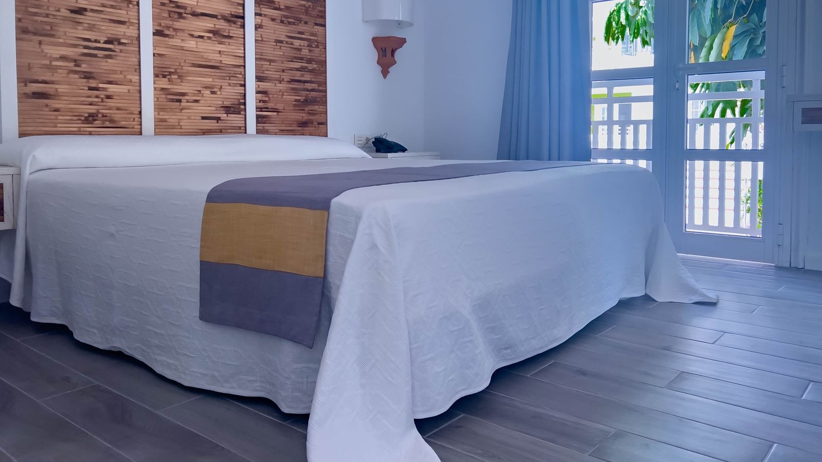 rooms-two-bedroom-standard-apartment