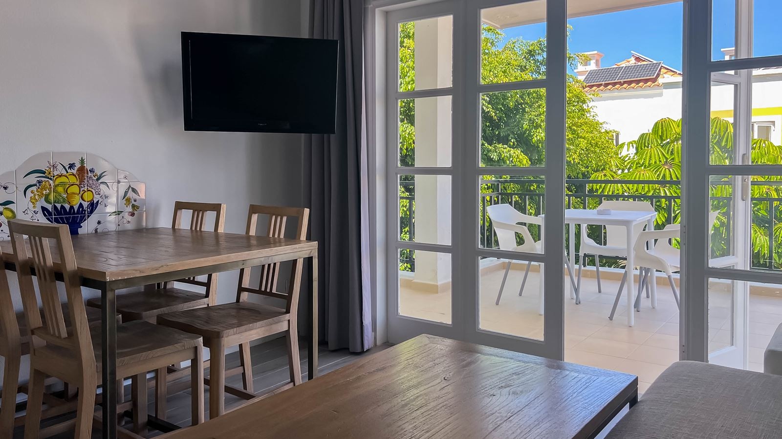 rooms-two-bedroom-standard-apartment