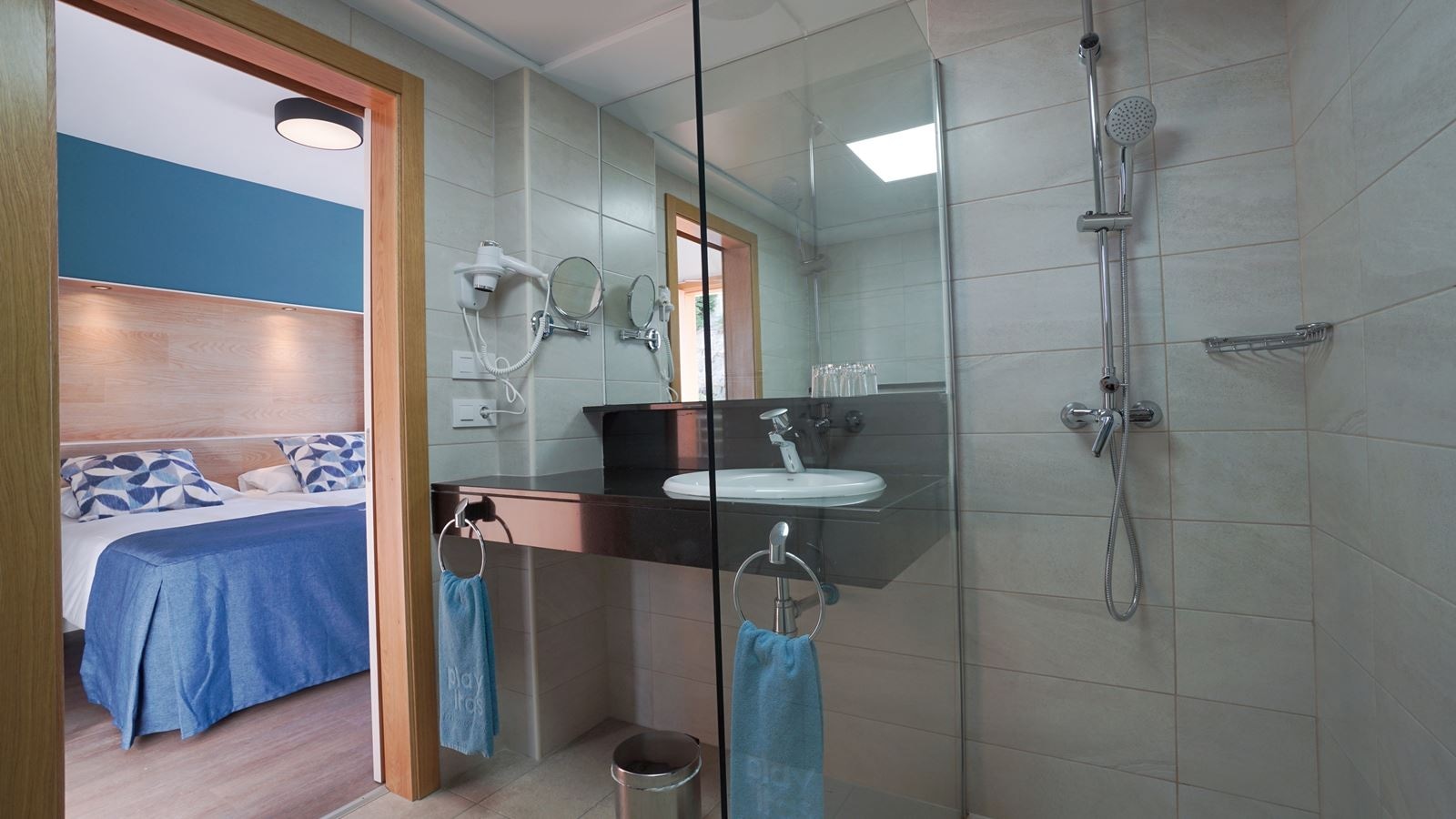 rooms-junior-suite-sea-view