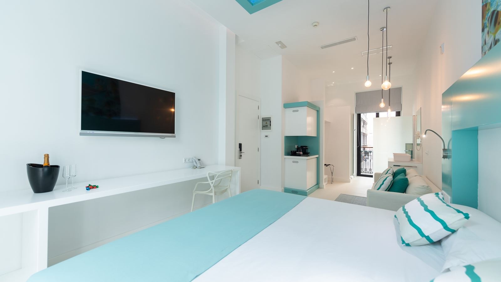 rooms-suite-emblem--sudv