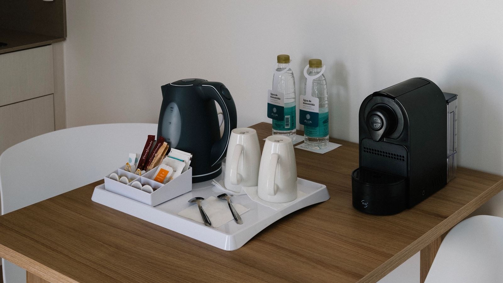 rooms-my-favorite-club-suite-swim-up-seaview