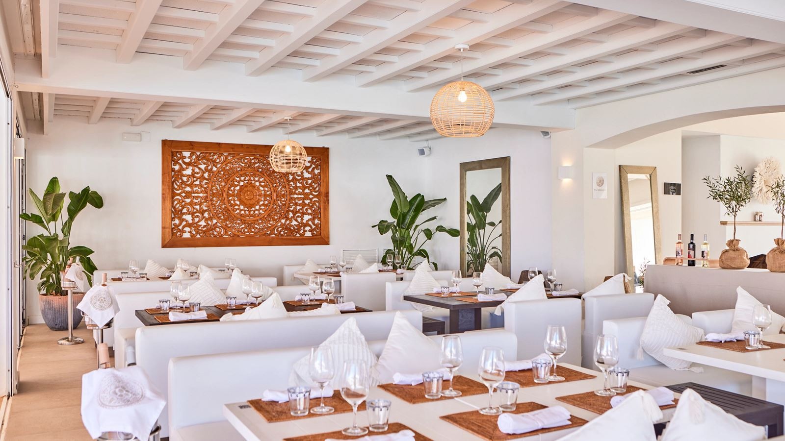 restaurants-purobeach-menorca-oasis-del-mar