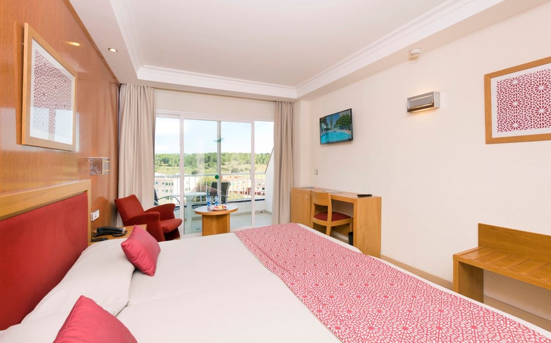 rooms-standard-room-balcony-or-terrace