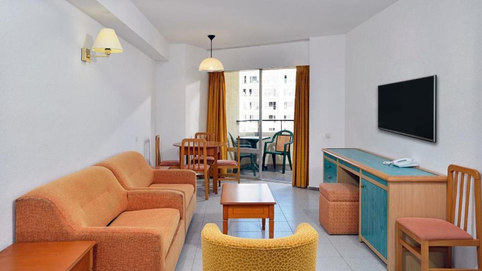 rooms-2-bedroom-standard-apartment