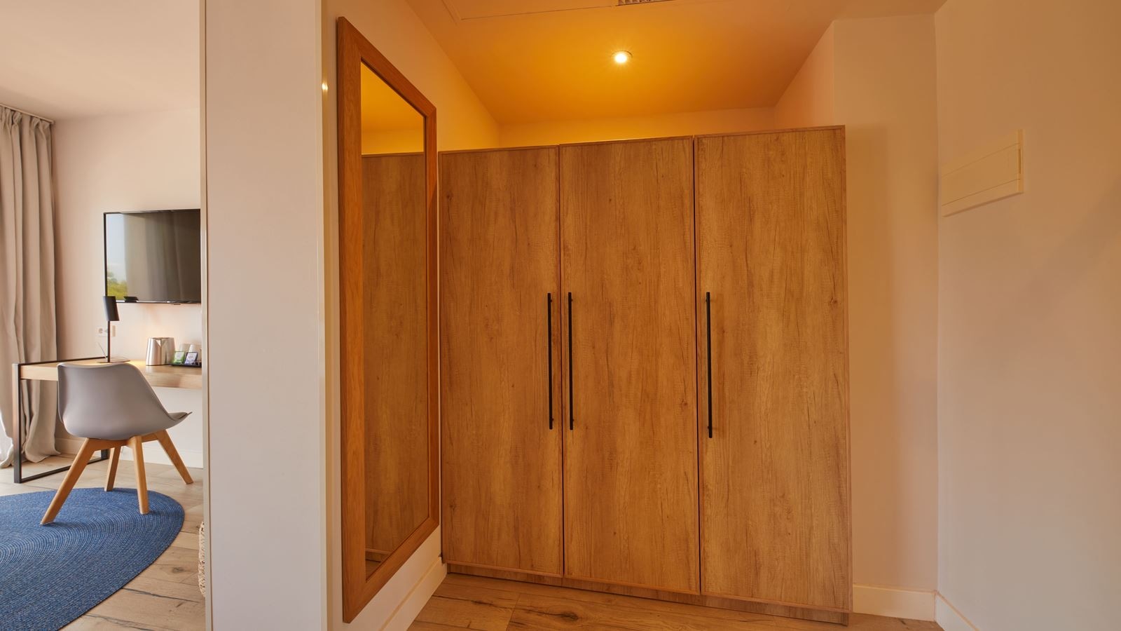 rooms-double-room-sea-view-balcony-or-terrace