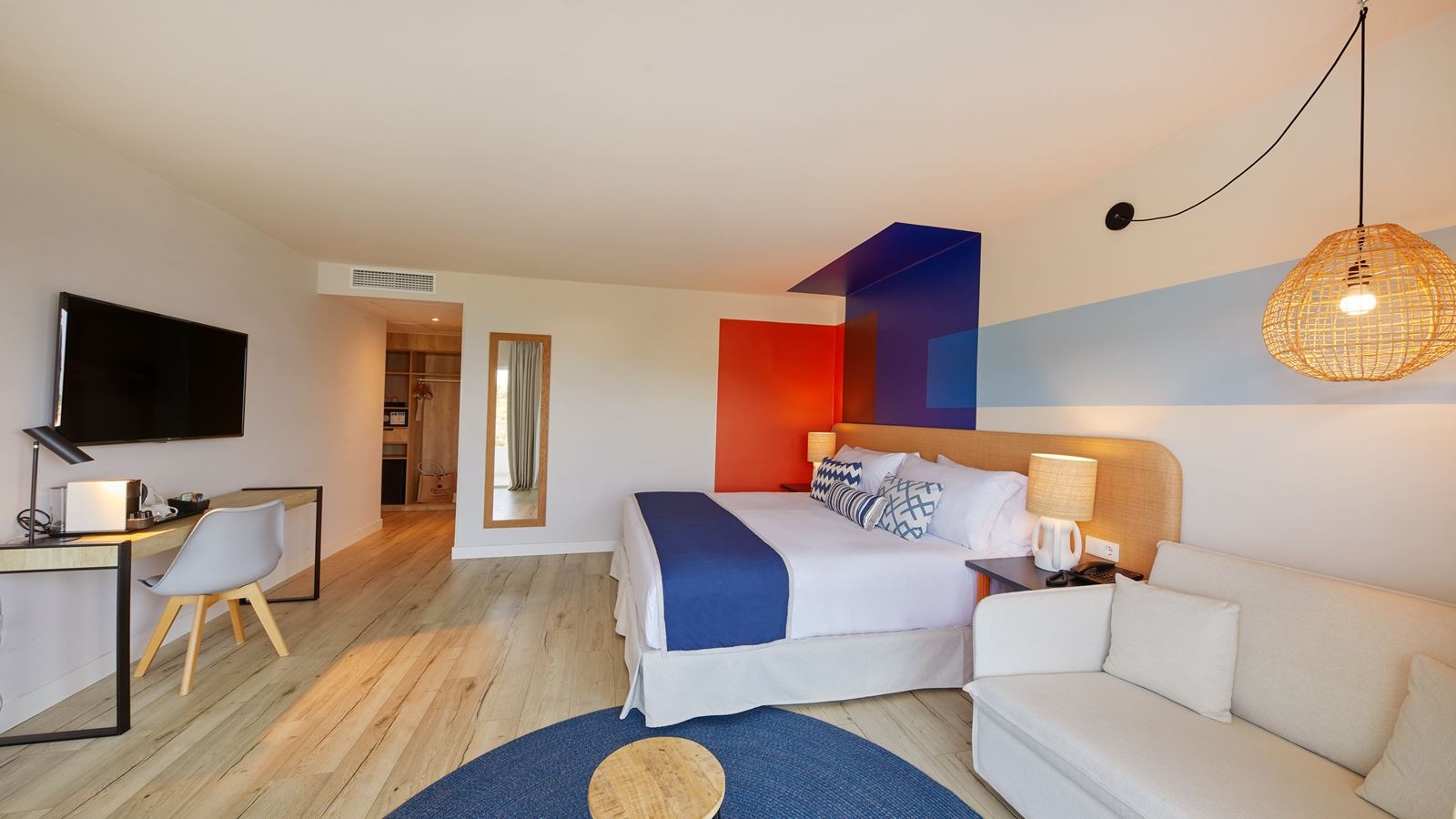 rooms-my-favourite-club-double-premium-frontal-seaview-balcony-or-terrace