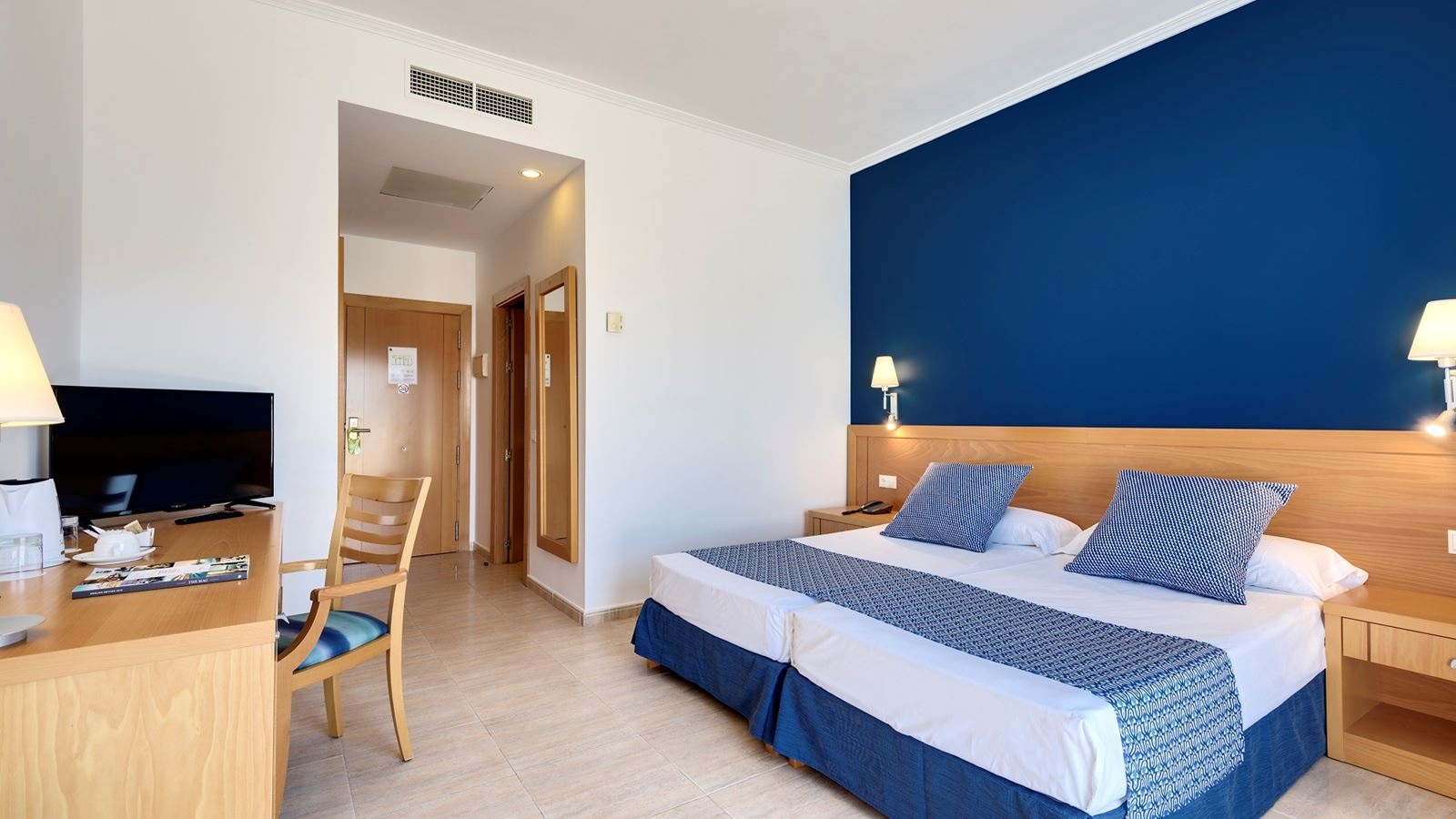 rooms-double-sea-view-room