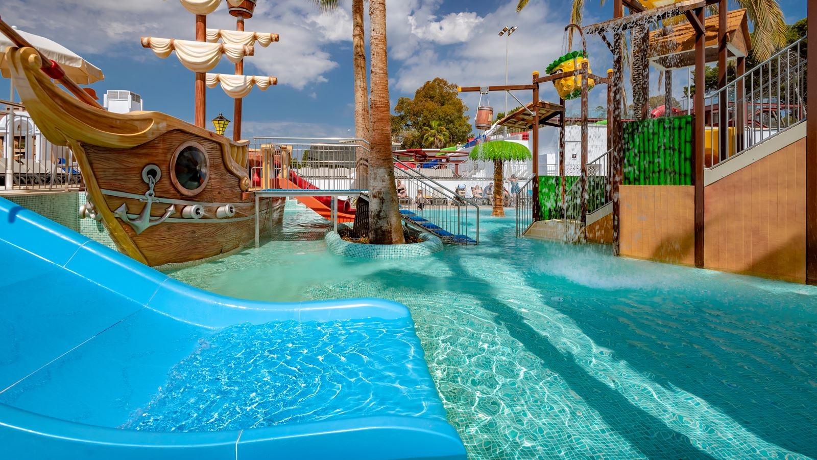 water-park-water-park