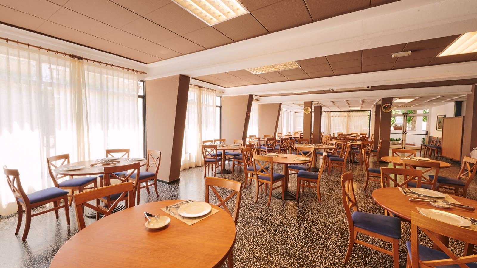 restaurants-restaurante-hotel