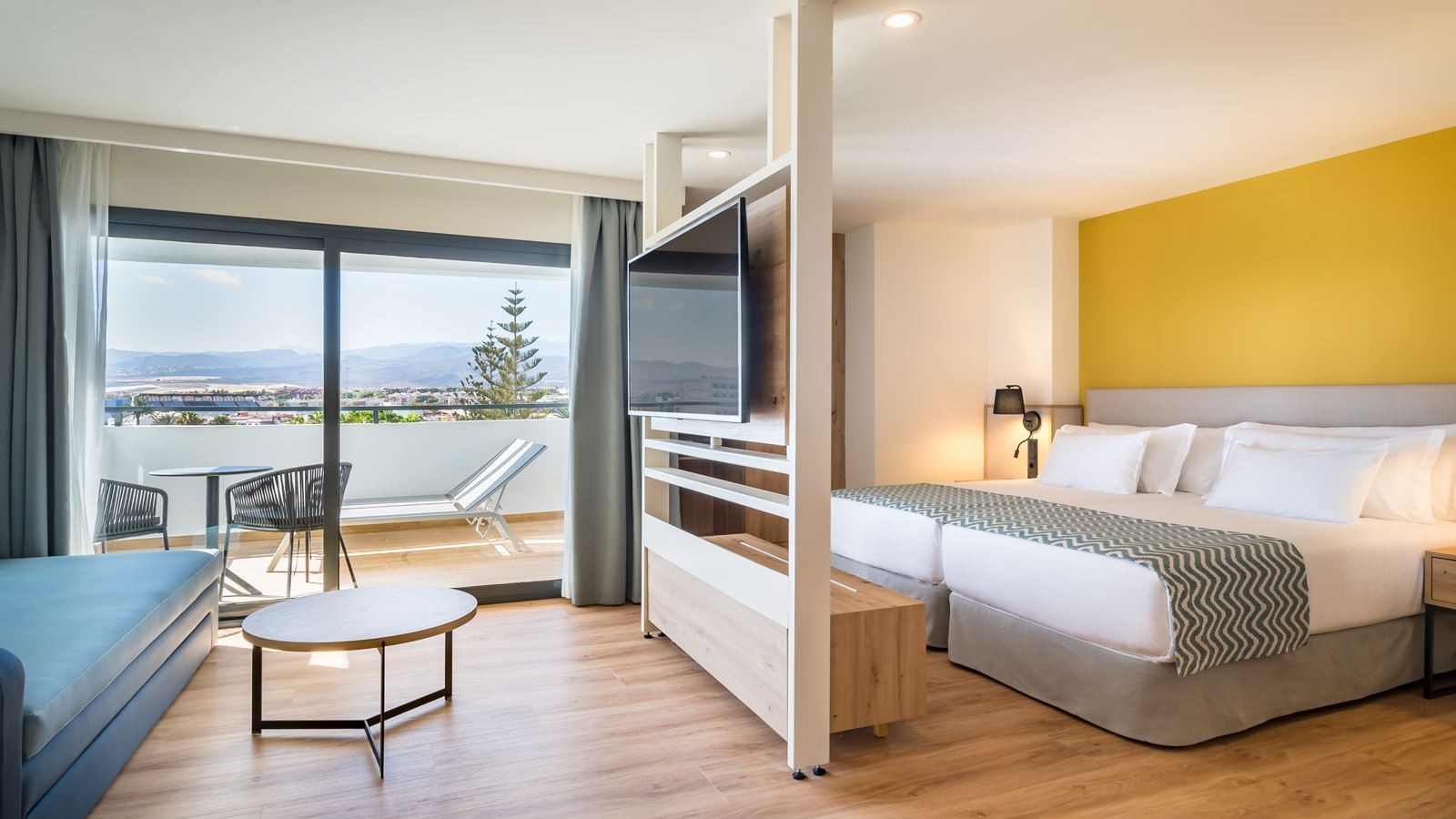 rooms-junior-suite-deluxe