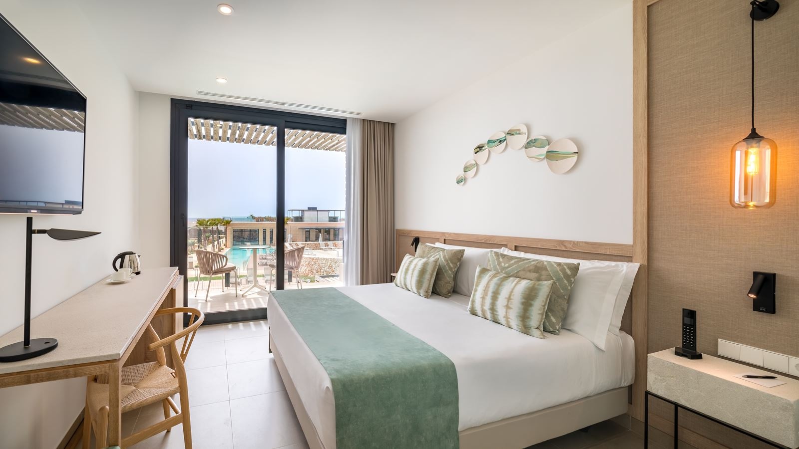 rooms-superior-double-room-sea-view-with-balcony