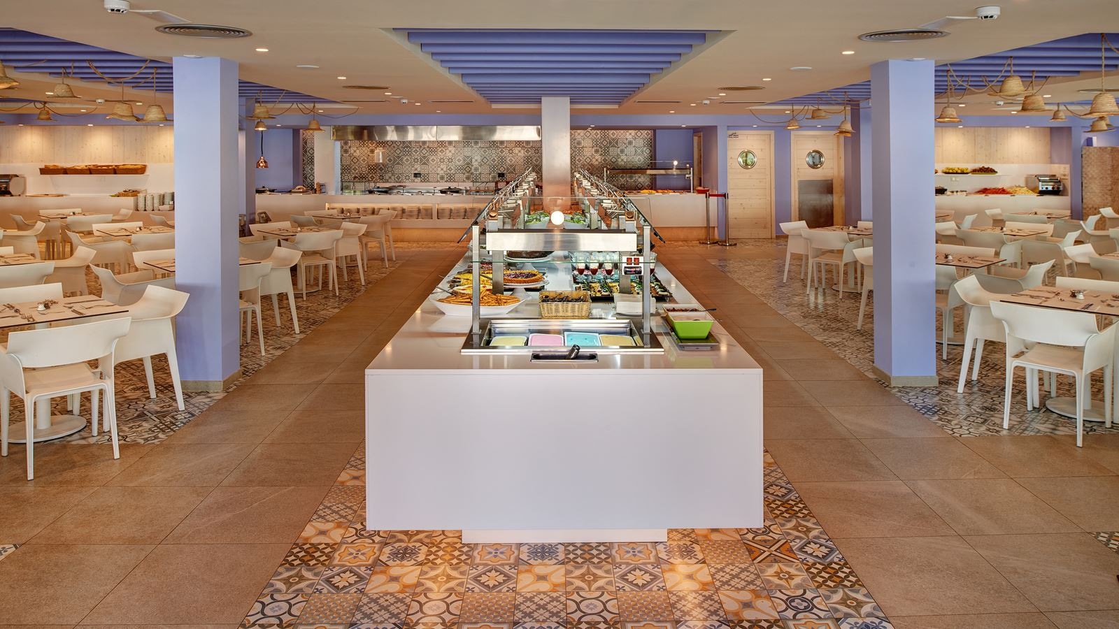 restaurants-restaurant