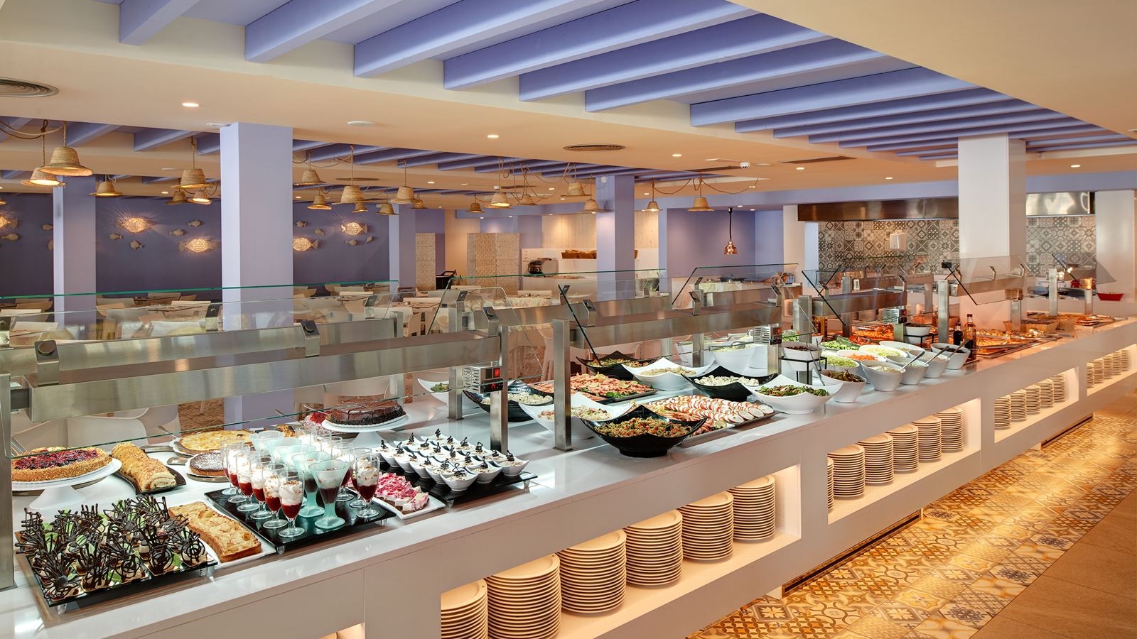 restaurants-restaurant