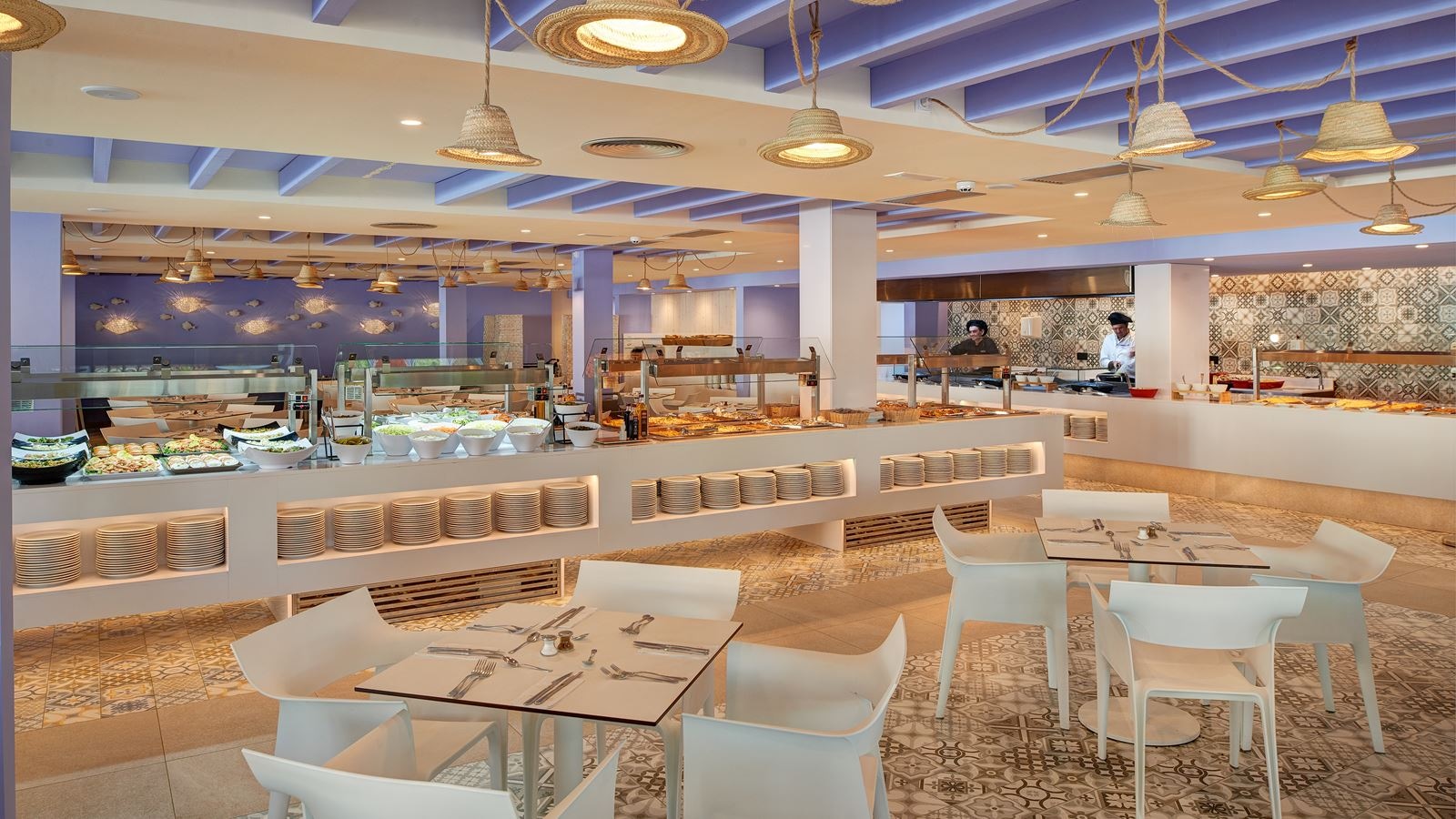 restaurants-restaurant