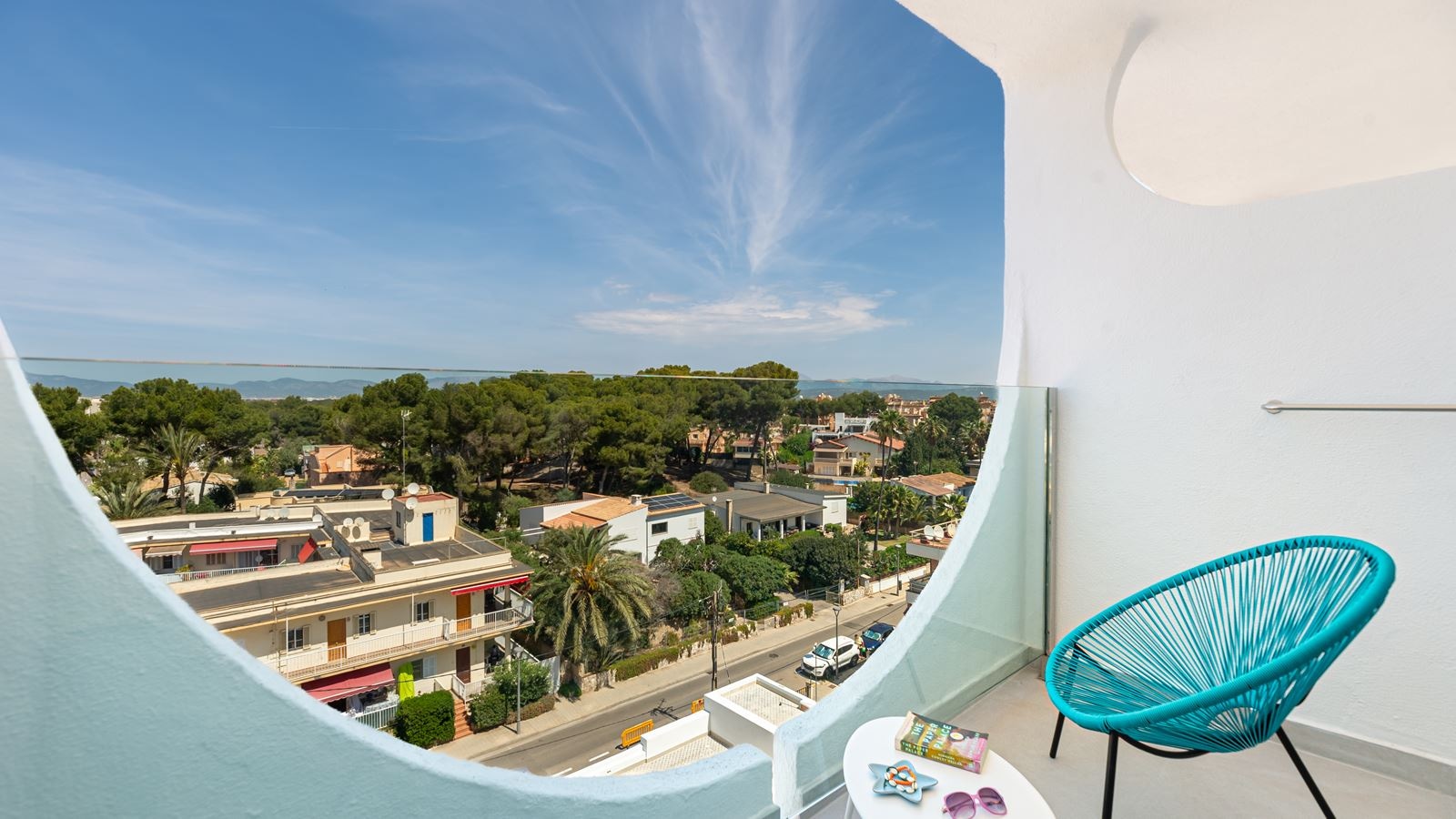 rooms-single-room-balcony-or-terrace