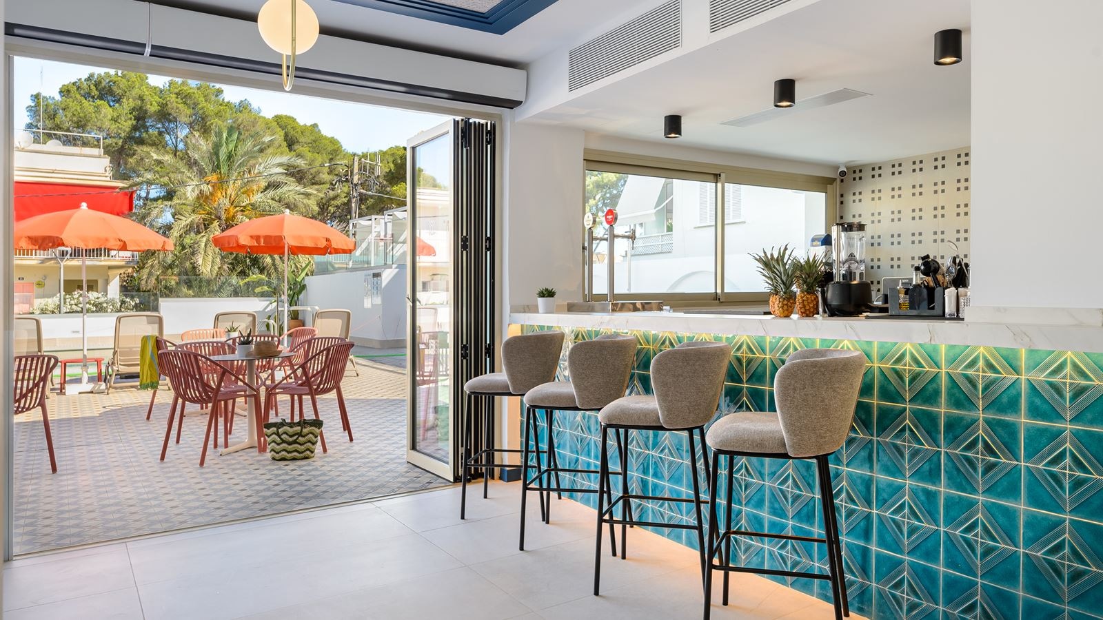 bars-snack-bar-piscina