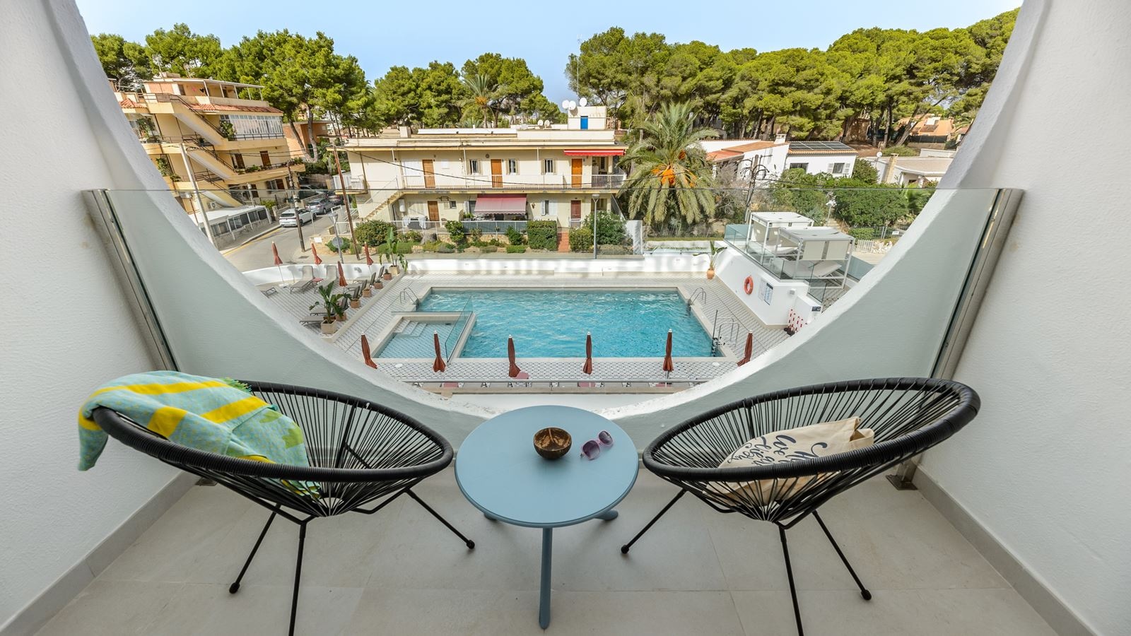 rooms-twin-room-pool-view-extra-bed-balcony-or-terrace