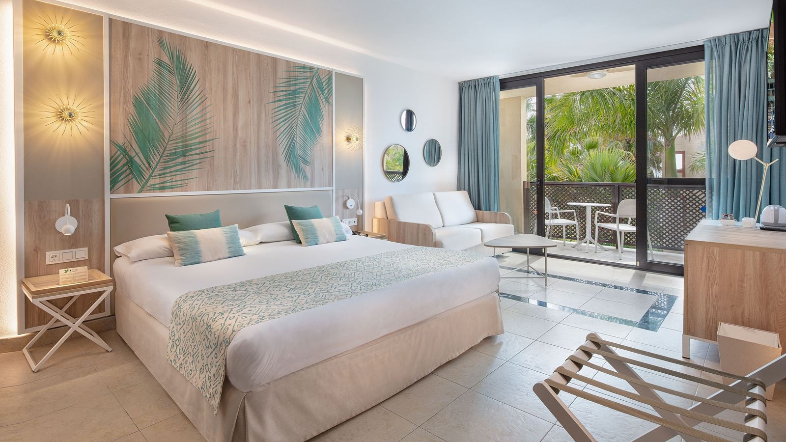 rooms-double-standard-balcony-or-terrace-double-single-use