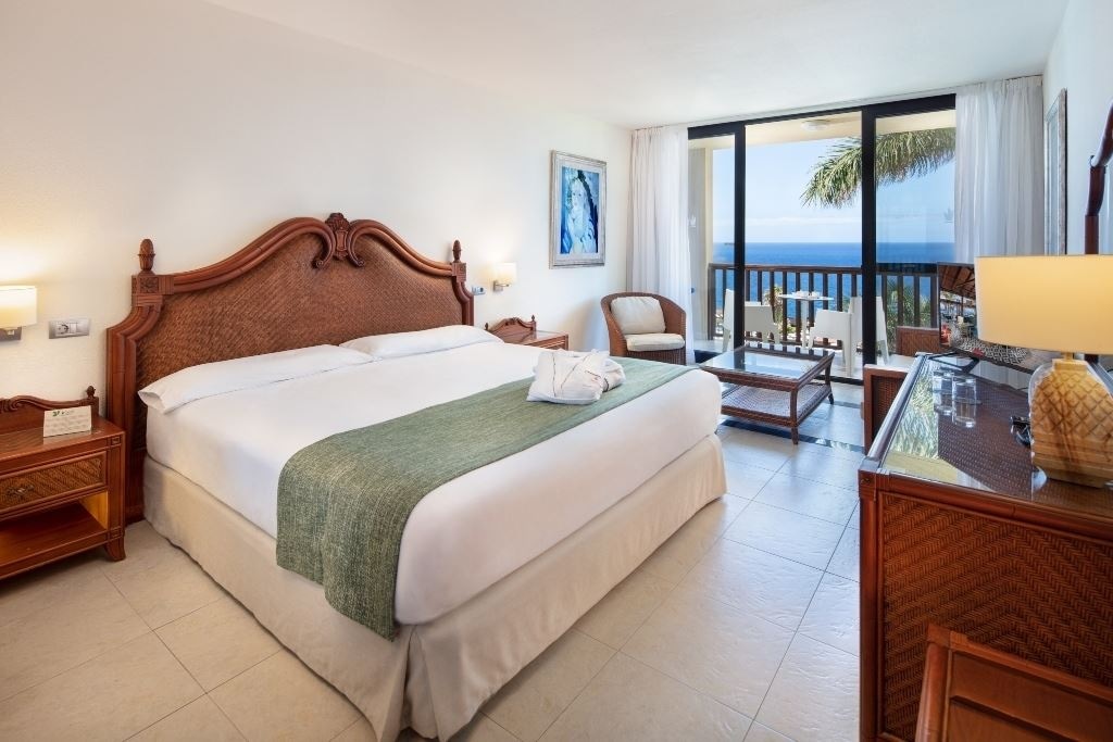 rooms-standard-room-sea-view