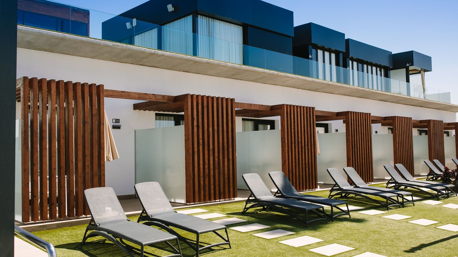 rooms-double-deluxe-with-terrace