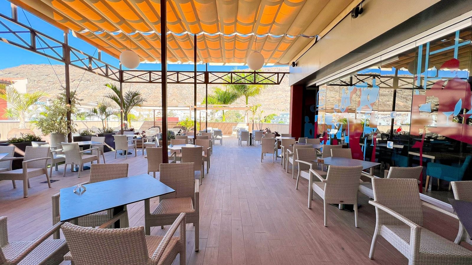 restaurants-restaurants