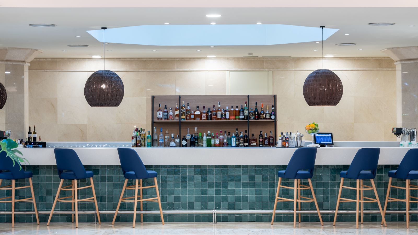 bars-lobby-bar-podio-la-geria