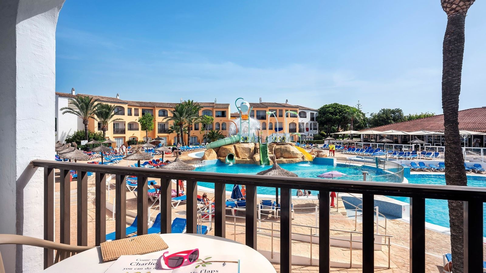 rooms-double-splash-park-view