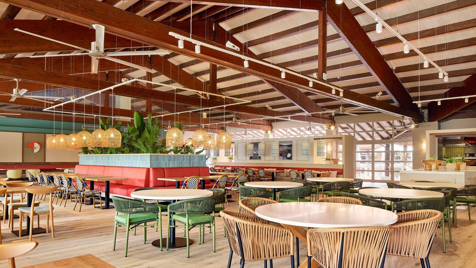 bars-snack--bar-restaurant