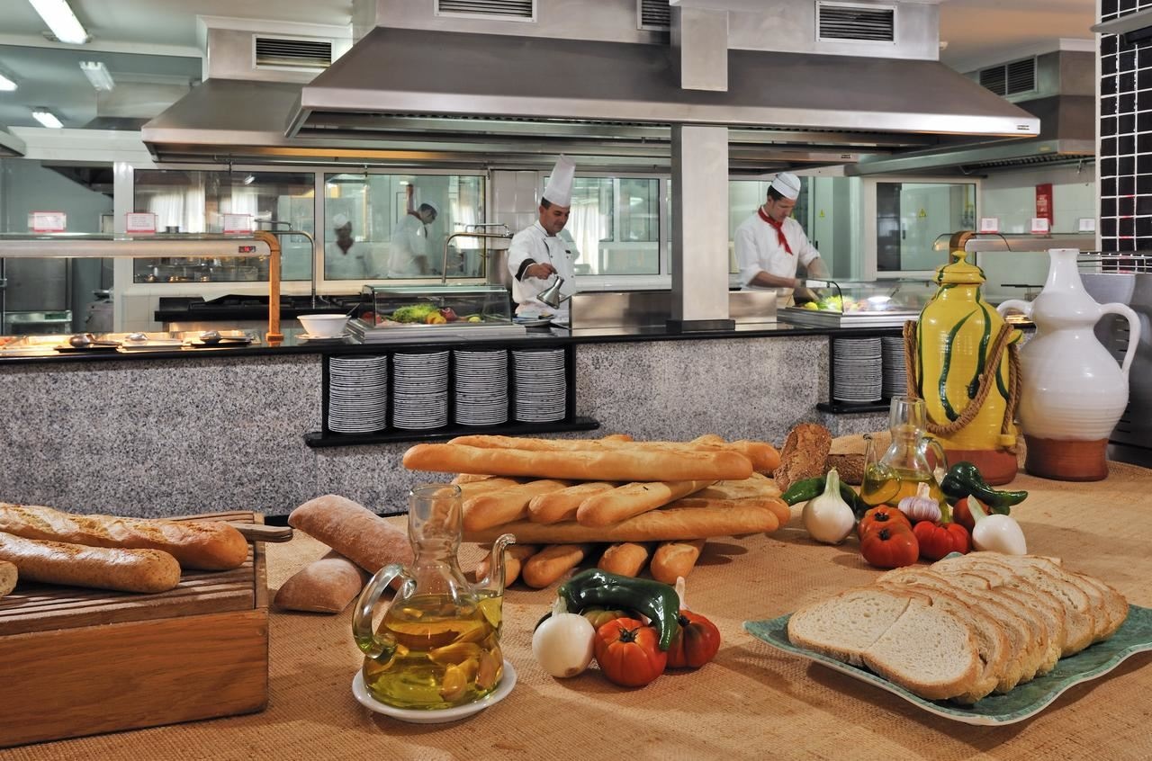 restaurants-milanos-restaurant