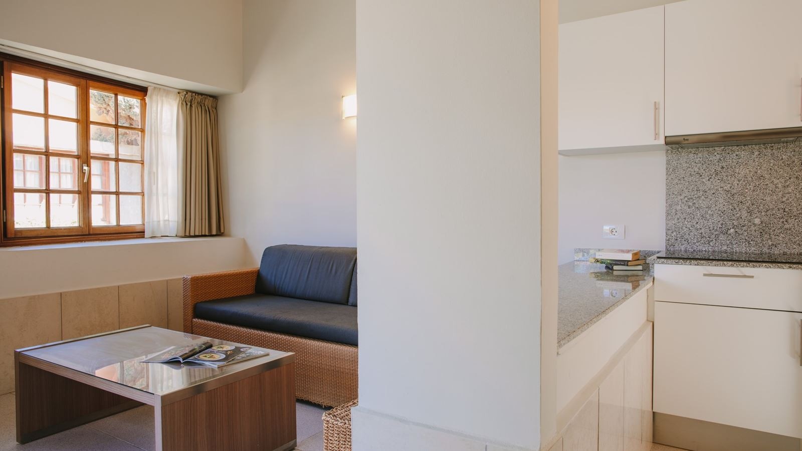 rooms-2-bedrooms-bungalow-with-terrace