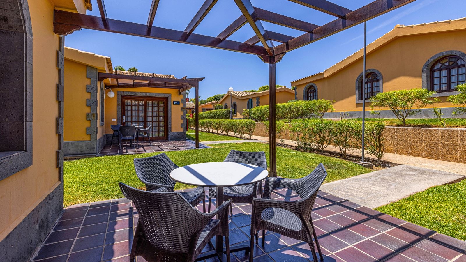 rooms-1-bedroom-bungalow-with-terrace