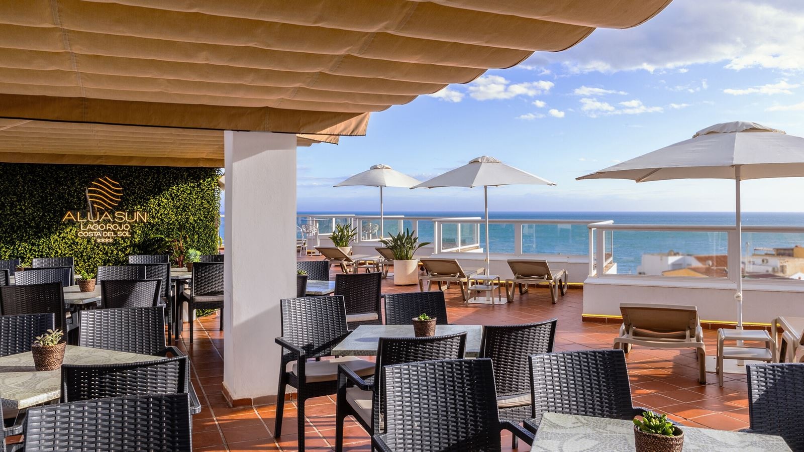 restaurants-main-building