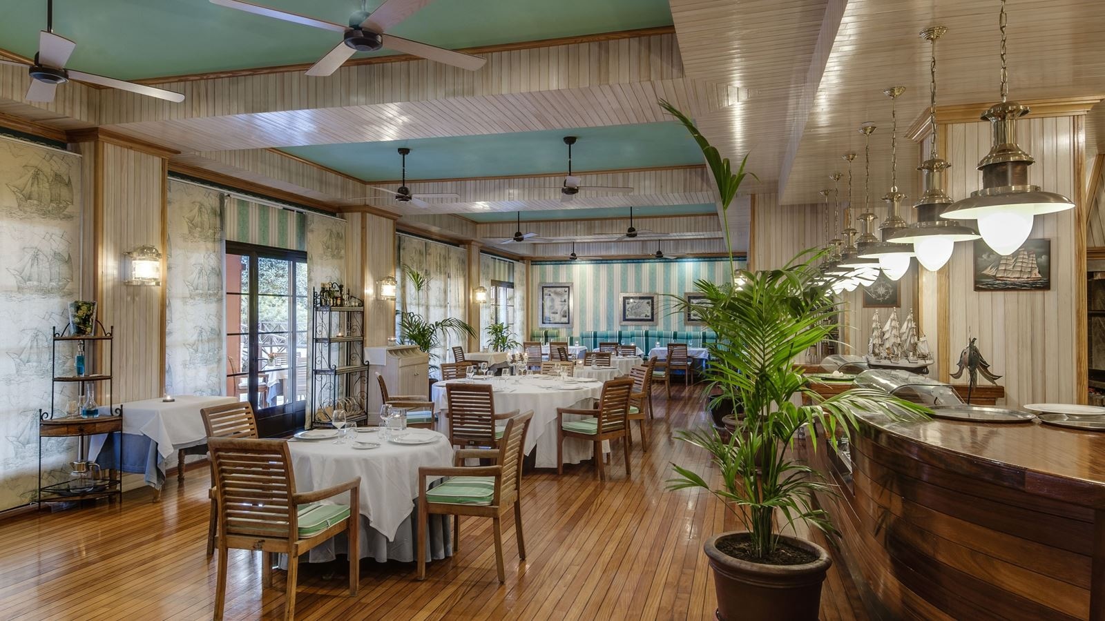 restaurants-el-faro-de-antigua-restaurant