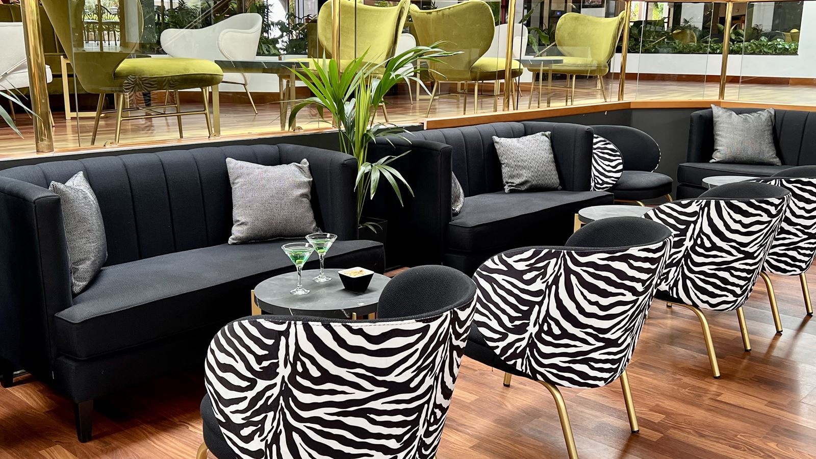 restaurants-bar-puerto-palace