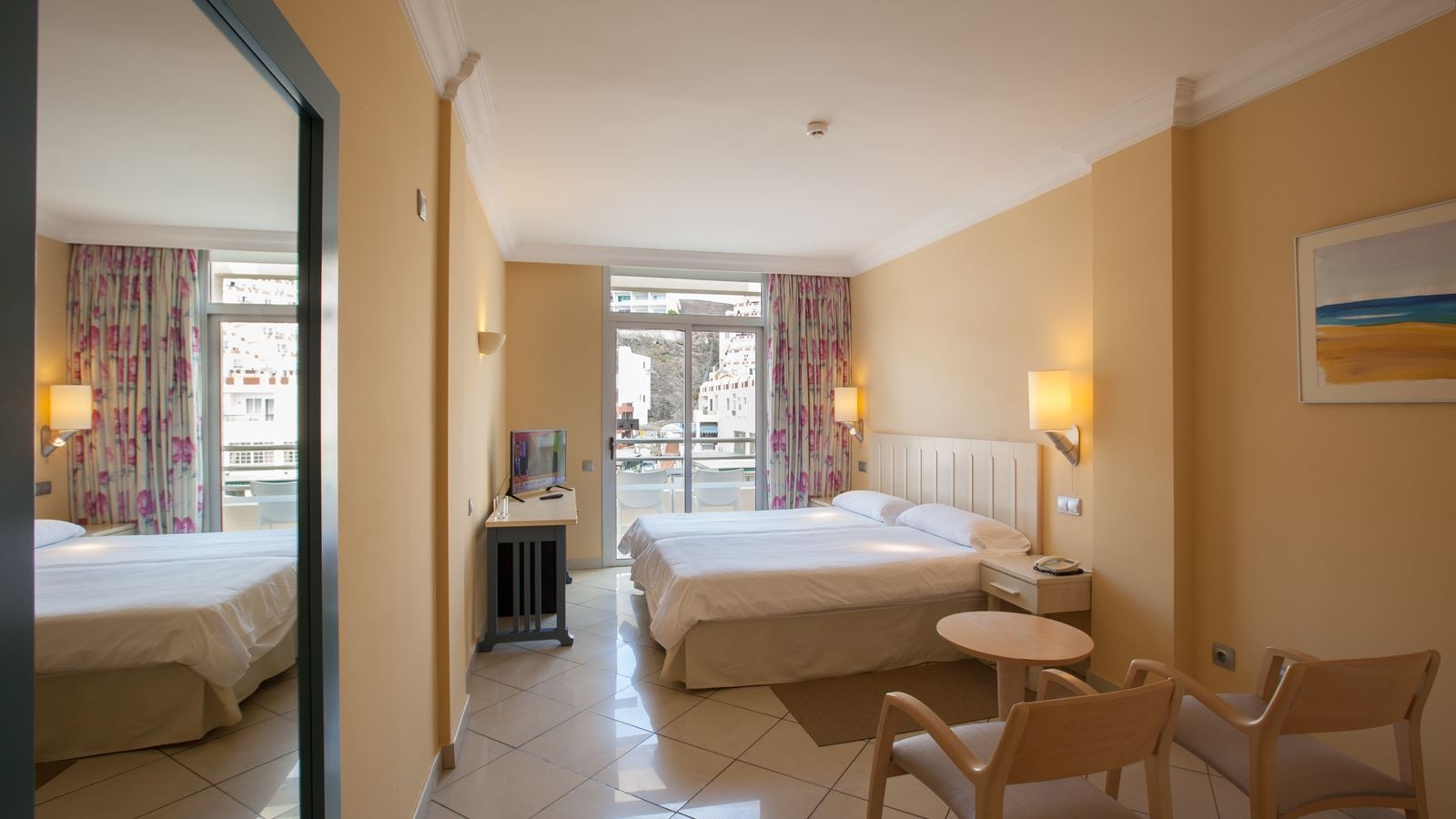 rooms-dst-double-standard-balcony