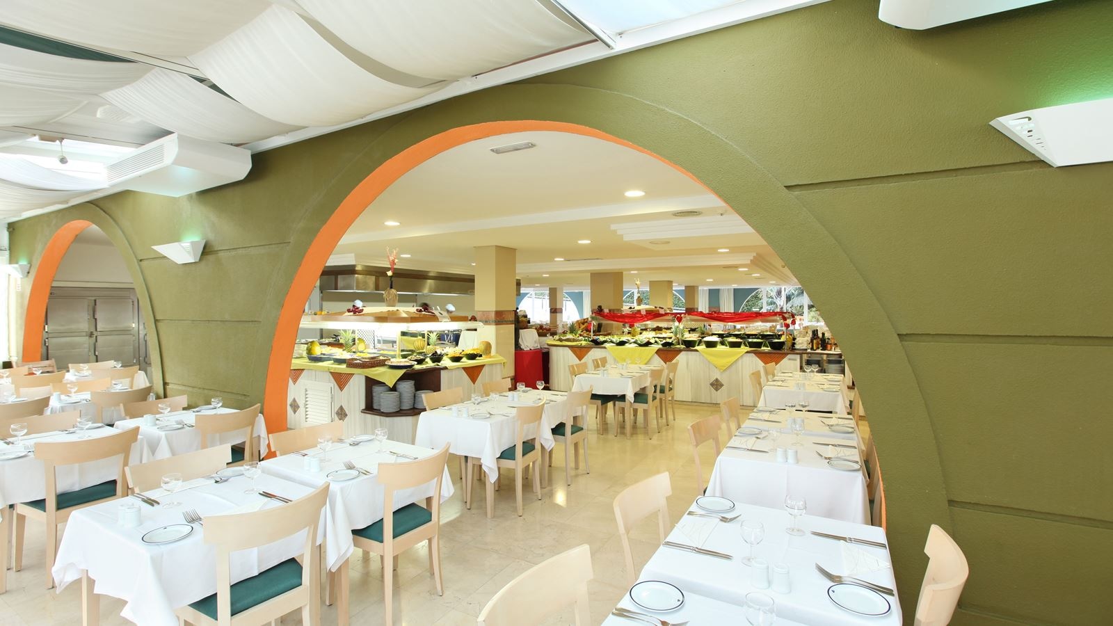 restaurants-buffet-restaurant