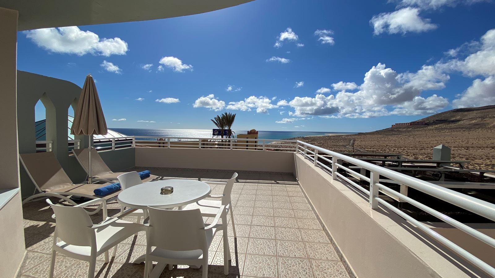 rooms-suite-2-bedrooms-seaview--sui-sv