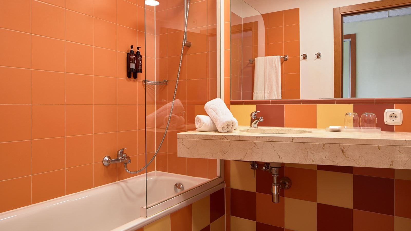 rooms-double-or-twin-superior