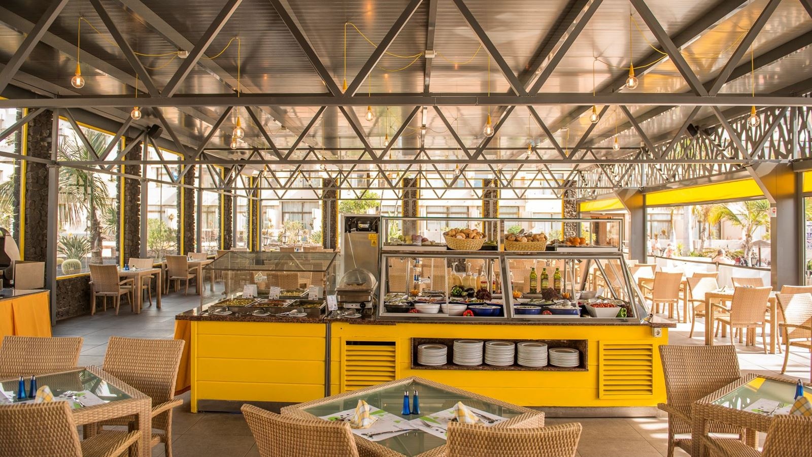 restaurants-pool-restaurante-davao